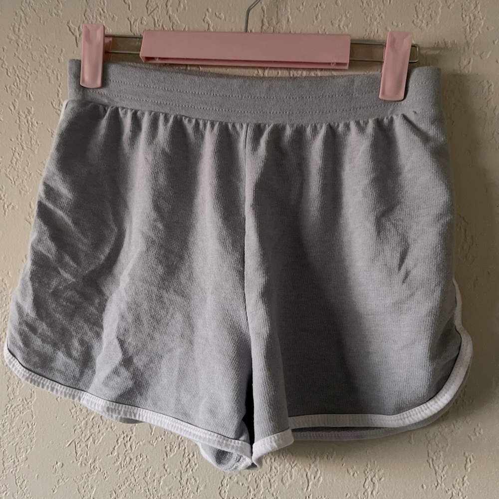 Small Grey No Boundaries Athletic Stretch Shorts w White